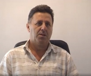Dnes aktuálne srbský aforista Momir Vasić
