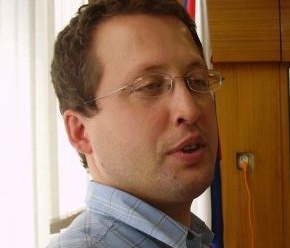 Dnes aktuálne slovenský humorista Jakub Suchý