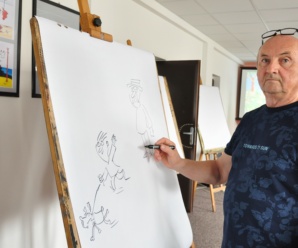 Humorista, jeden z najlepších slovenských výtvarných umelcov svojho duhu Vladimír Pavlík a jeho časť ocenení